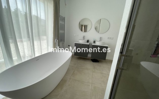 Wiederverkauf - Landhaus - Estepona  - Estepona Centro