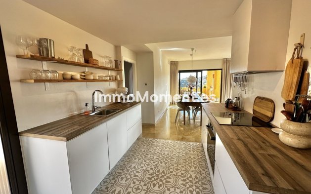 Revente - Appartement - Manilva - La Duquesa