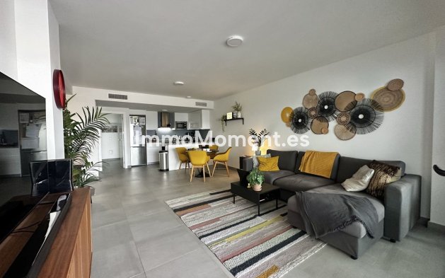 Resale - Apartment - Manilva - La Duquesa