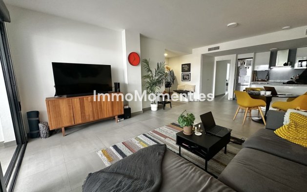 Resale - Apartment - Manilva - La Duquesa