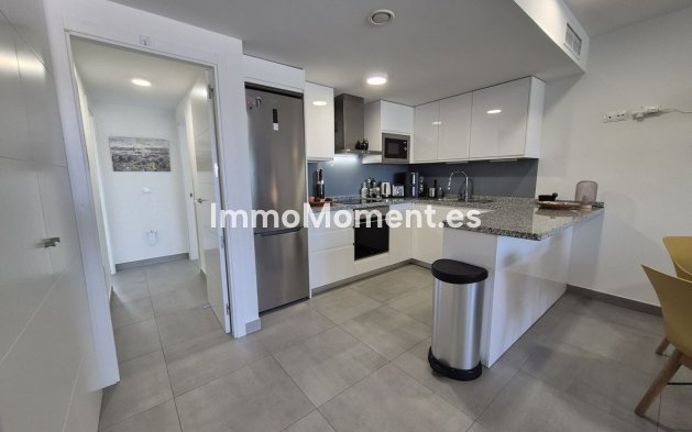Resale - Apartment - Manilva - La Duquesa