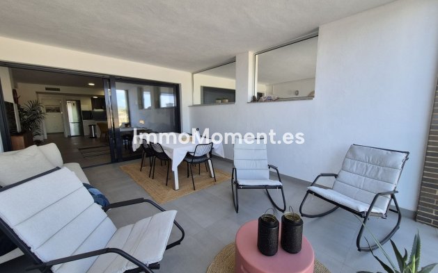 Resale - Apartment - Manilva - La Duquesa