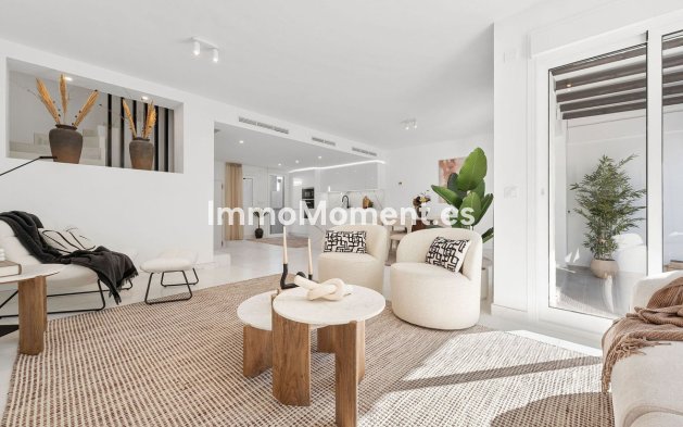 Revente - Maison mitoyenne - Marbella - Nueva Andalucía