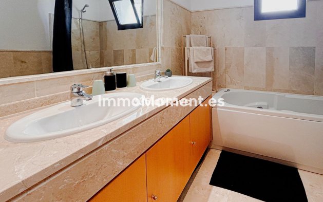 Wiederverkauf - Wohnung - Casares - Casares Centro