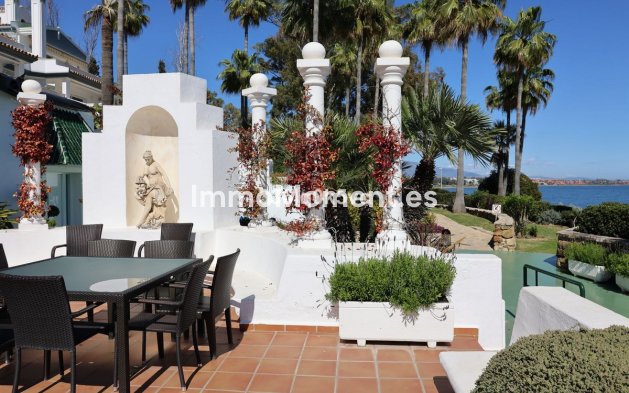 Revente - Maison mitoyenne - Estepona  - Estepona Centro