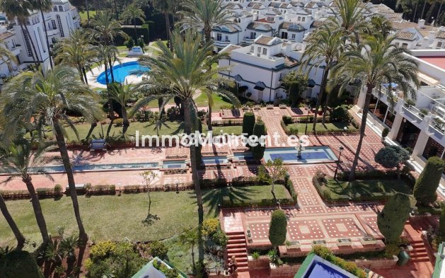 Revente - Maison mitoyenne - Estepona  - Estepona Centro