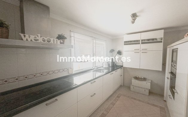 Revente - Maison mitoyenne - Estepona  - Estepona Centro