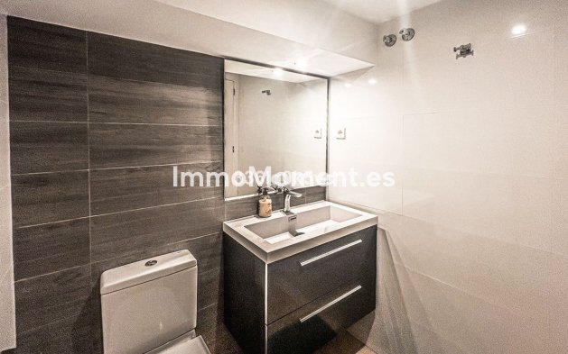 Revente - Maison mitoyenne - Estepona  - Estepona Centro