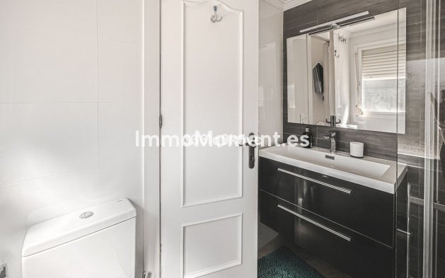 Revente - Maison mitoyenne - Estepona  - Estepona Centro