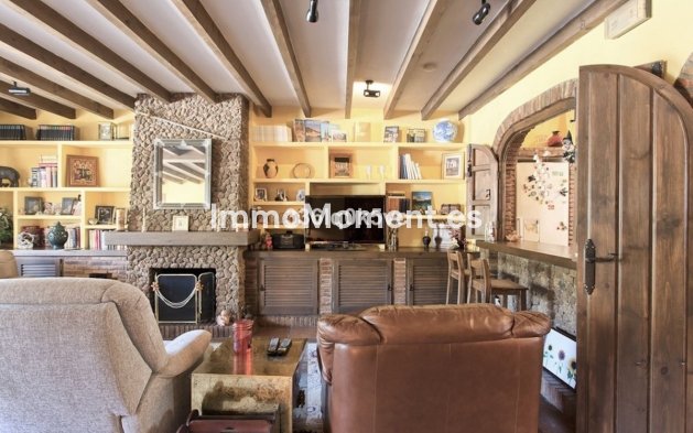 Resale - Townhouse - Benahavís - Benahavís Centro