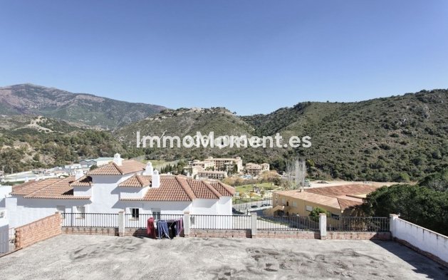 Resale - Townhouse - Benahavís - Benahavís Centro