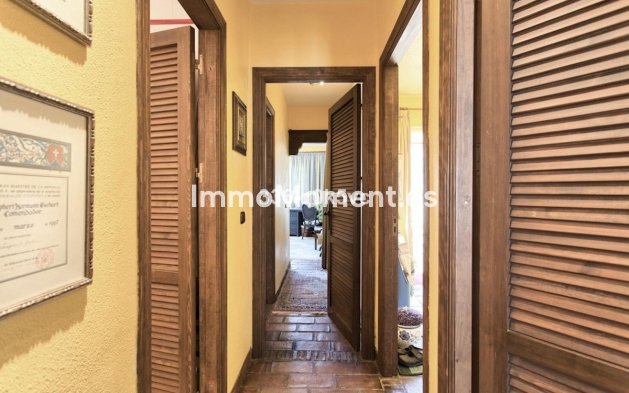 Resale - Townhouse - Benahavís - Benahavís Centro
