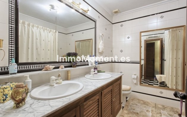 Resale - Townhouse - Benahavís - Benahavís Centro