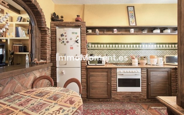 Resale - Townhouse - Benahavís - Benahavís Centro