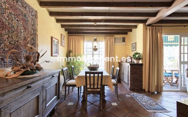 Resale - Townhouse - Benahavís - Benahavís Centro