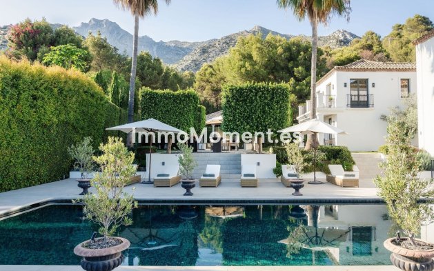 Resale - Villa - Marbella - Sierra Blanca