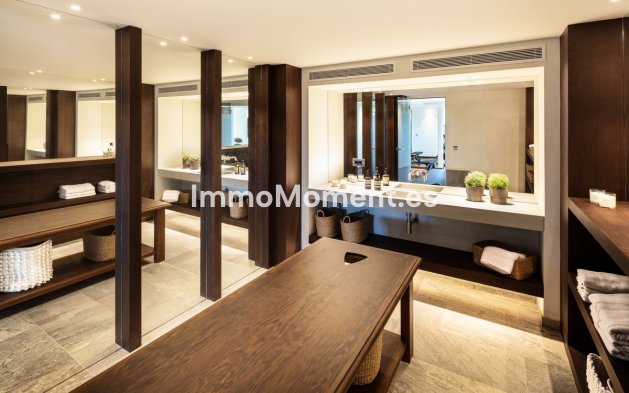 Resale - Villa - Marbella - Sierra Blanca