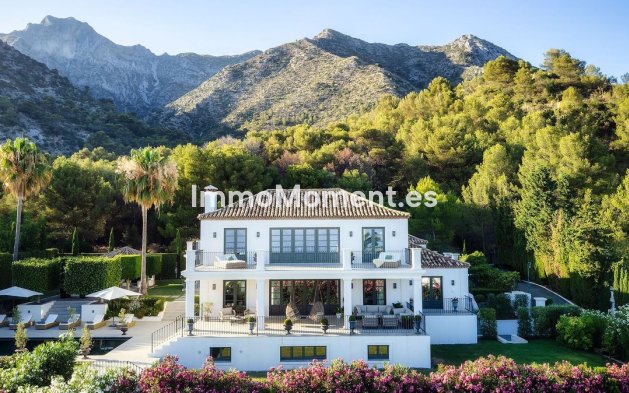 Resale - Villa - Marbella - Sierra Blanca