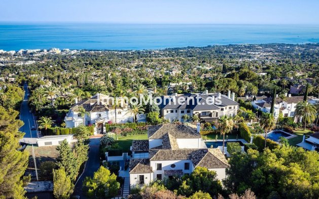 Resale - Villa - Marbella - Sierra Blanca