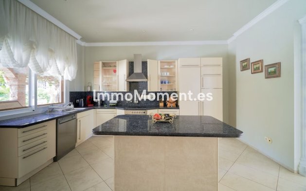 Revente - Villa - Marbella - Hacienda Las Chapas