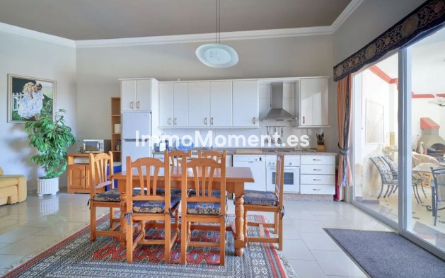 Revente - Villa - Marbella - Hacienda Las Chapas