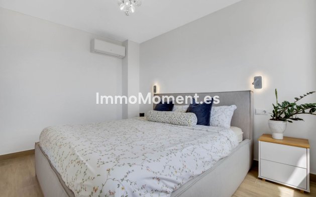 Wiederverkauf - Wohnung - Torremolinos - El Pinillo