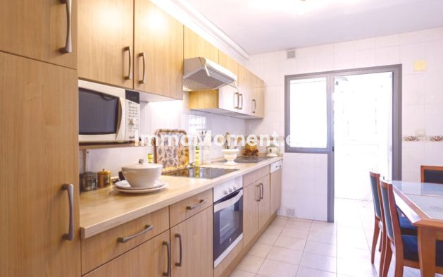 Resale - Apartment - Fuengirola - Fuengirola Centro