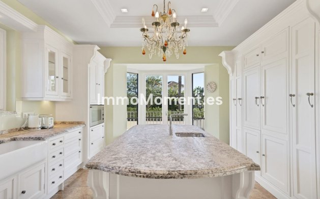 Revente - Villa - Benahavís - Benahavís Centro