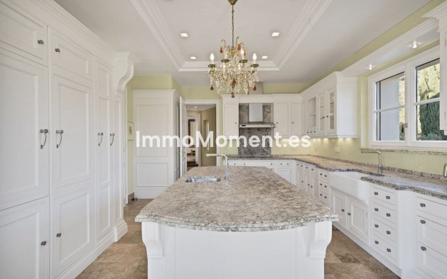 Revente - Villa - Benahavís - Benahavís Centro