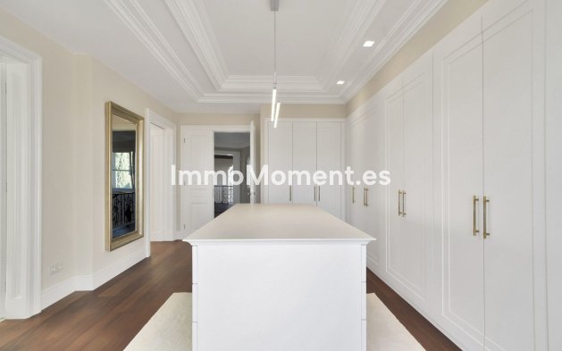 Revente - Villa - Benahavís - Benahavís Centro