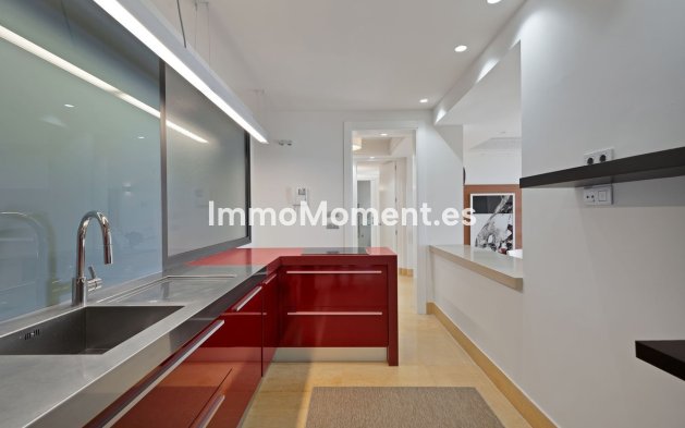 Wiederverkauf - Wohnung - Marbella - Nueva Andalucía