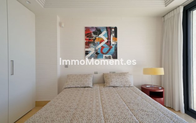 Wiederverkauf - Wohnung - Marbella - Nueva Andalucía