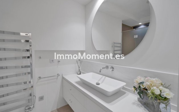 Wiederverkauf - Wohnung - Marbella - Nueva Andalucía