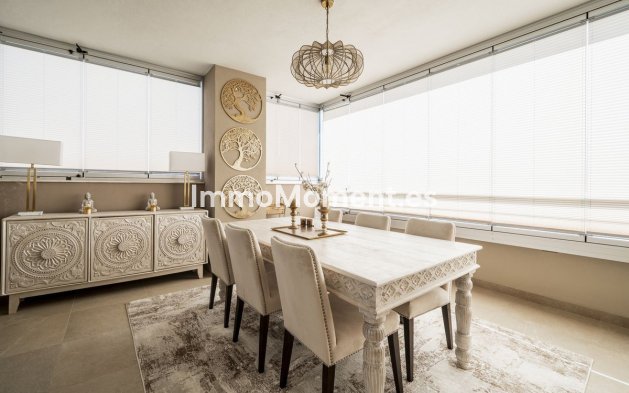 Wiederverkauf - Wohnung - Estepona  - Estepona Centro