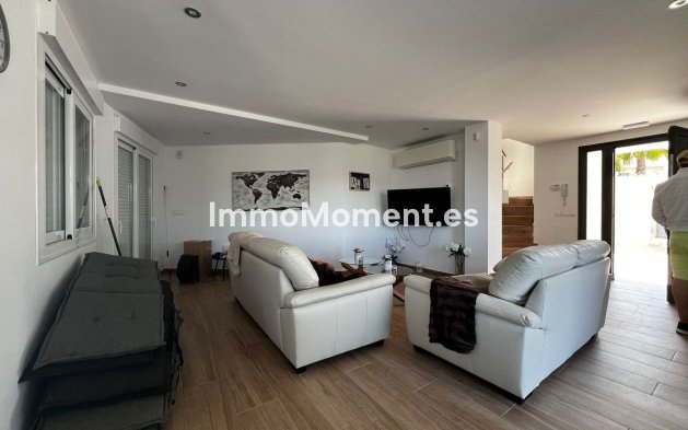 Wiederverkauf - Villa - Estepona  - Estepona Centro