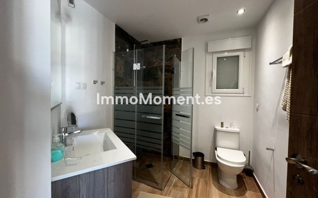 Wiederverkauf - Villa - Estepona  - Estepona Centro