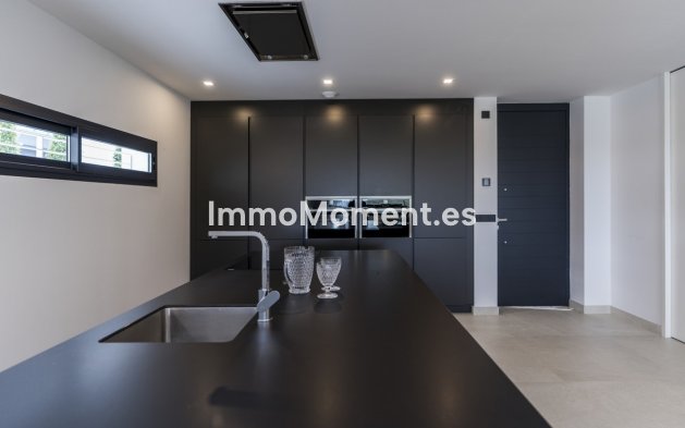 Wiederverkauf - Villa - Estepona  - Estepona Centro