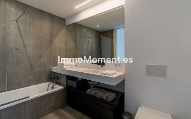 Wiederverkauf - Villa - Estepona  - Estepona Centro