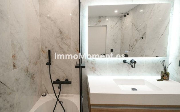 Wiederverkauf - Wohnung - Estepona  - Costalita