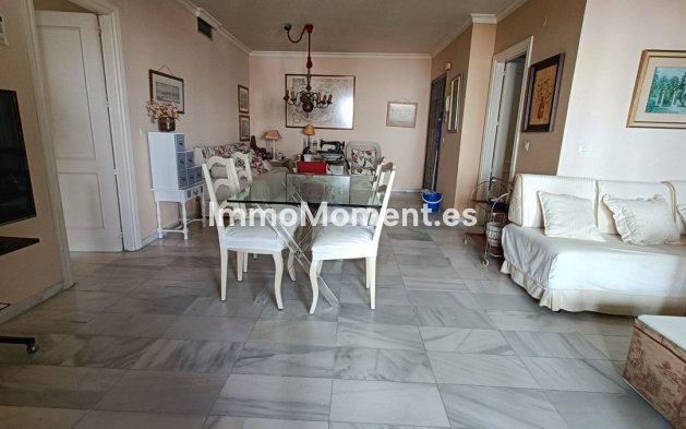 Wiederverkauf - Wohnung - Marbella - Puerto Banús