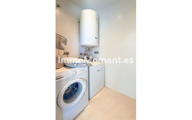 Resale - Apartment - Mijas - La Cala Golf