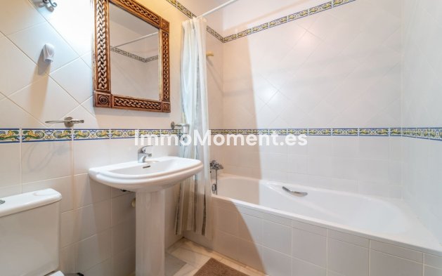 Revente - Maison mitoyenne - Marbella - Marbella Centro