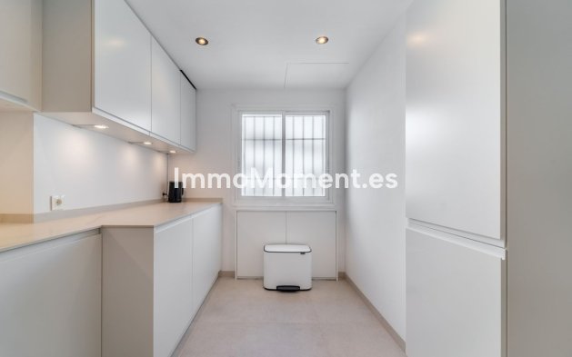 Revente - Appartement - Marbella - Nagüeles