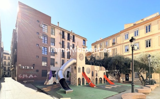 Revente - Appartement - Málaga - Centro Histórico