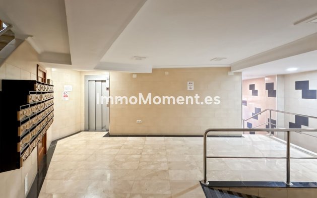 Wiederverkauf - Wohnung - Málaga - El Ejido