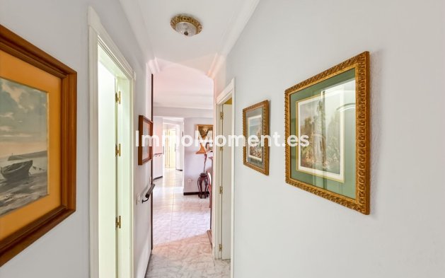 Wiederverkauf - Wohnung - Málaga - El Ejido