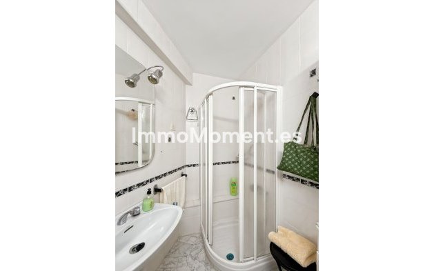 Wiederverkauf - Wohnung - Málaga - El Ejido