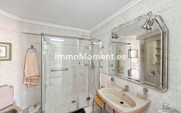 Wiederverkauf - Wohnung - Málaga - El Ejido