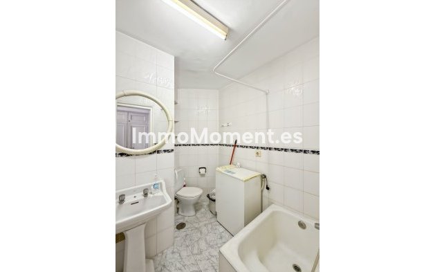 Wiederverkauf - Wohnung - Málaga - El Ejido