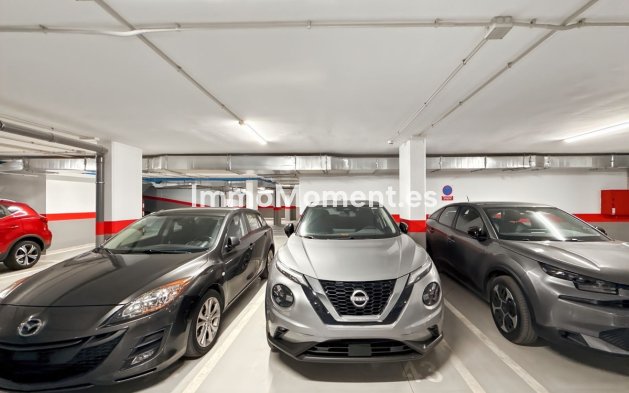 Wiederverkauf - Wohnung - Estepona  - Estepona Centro